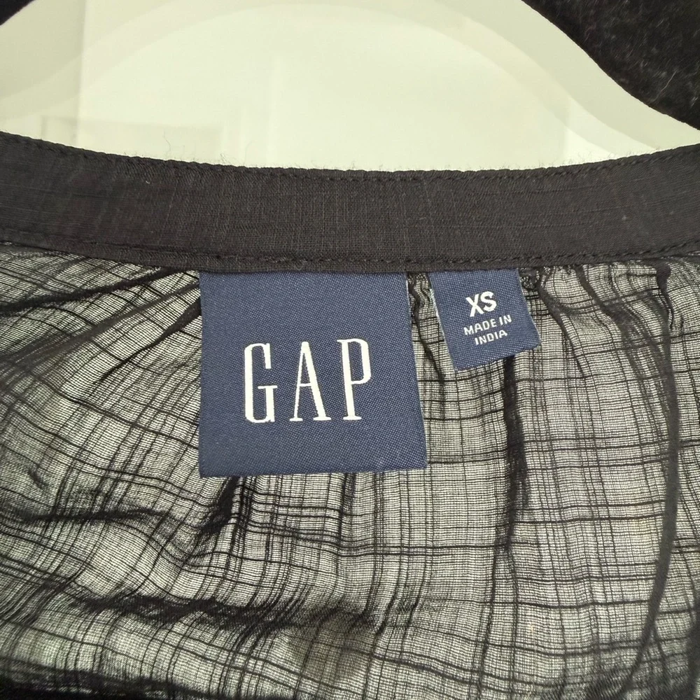 GAP Sheer Black Lace Women's Blouse - Picture 3 of 3